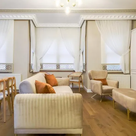 Chic Apartment Istanbul